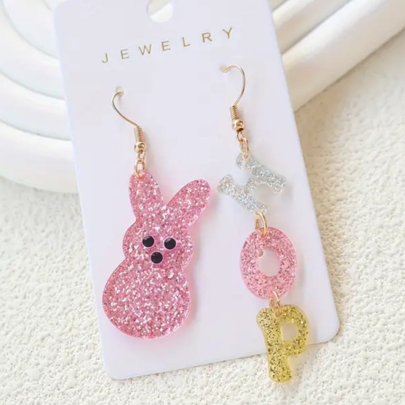 Jewelry - ❤️‍🔥Must Go❤️‍🔥 Easter Bunny Earrings